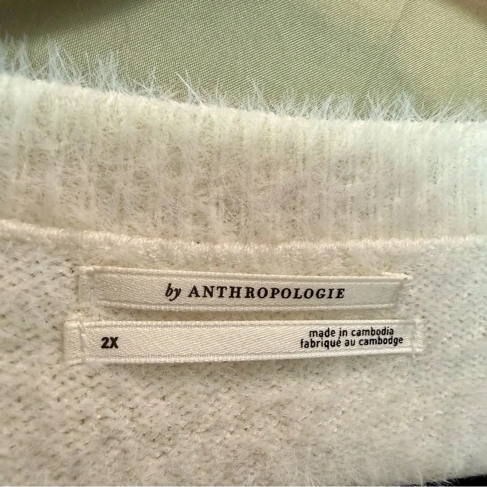 By Anthropologie Oversized Deep V-Neck Eyelash Tunic Ivory Sweater - Picture 6 of 12